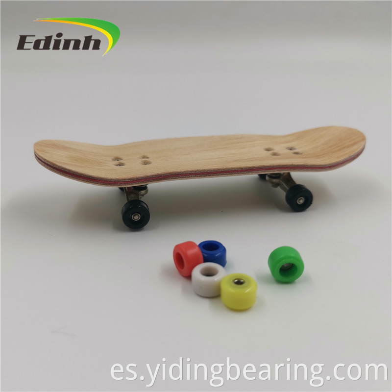 Mini Finger Skateboard Wooden Finger Board Bearings